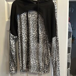 White birch Chic Leopard Print Hoodie Top